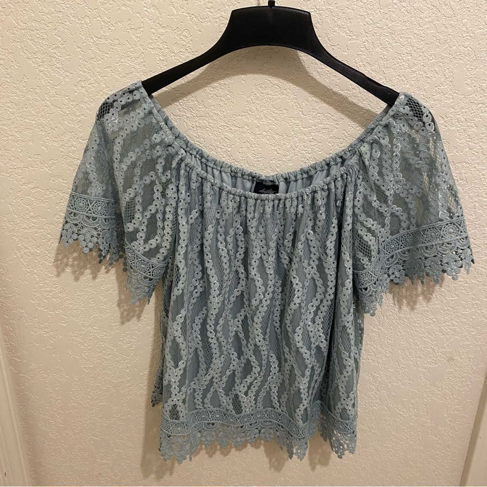 Seafoam Green Women’s Daytrip Short Sleeve Lace Top Size Large
